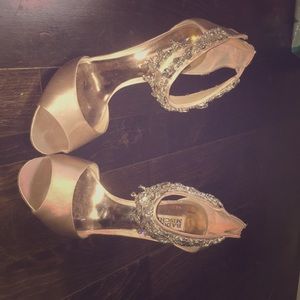 Dress Shoes- Badgley Mischka- studded ankle